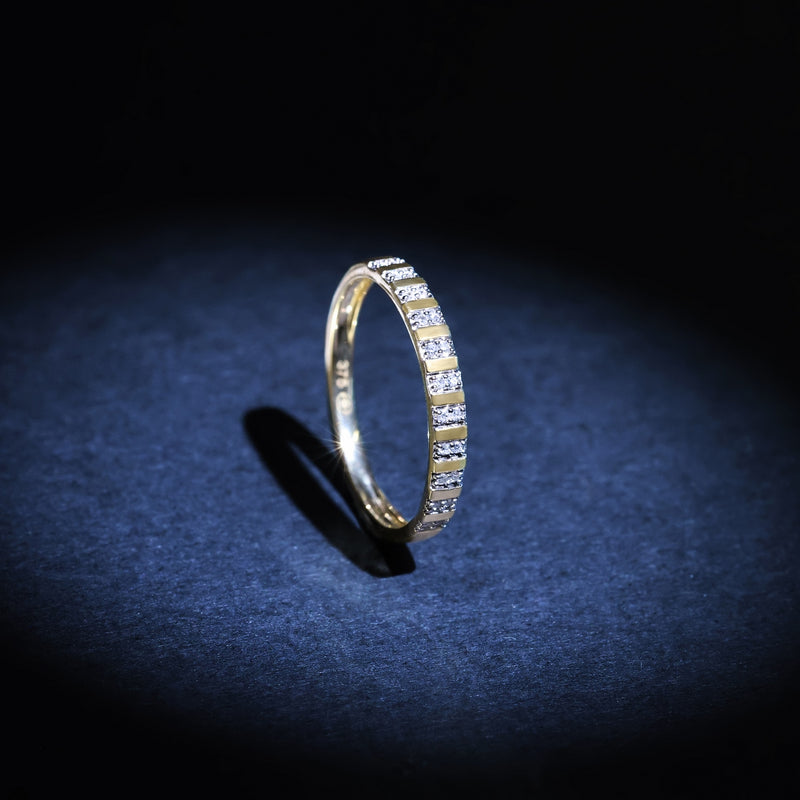 Bague "Linéa" D0,04Ct/22 - Or Jaune 375/1000