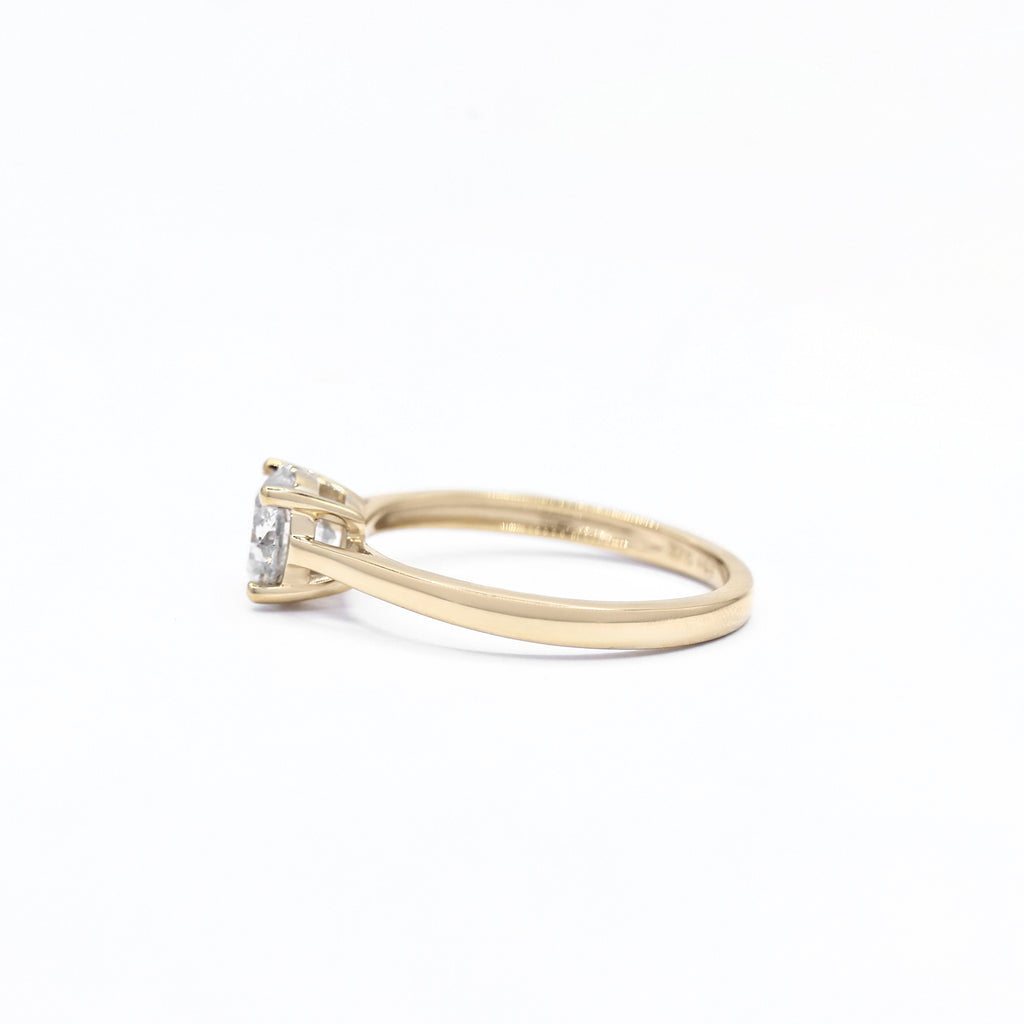 “Delicate” Solitaire Ring D1/1