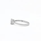 “Delicate” Solitaire Ring D0.50/1