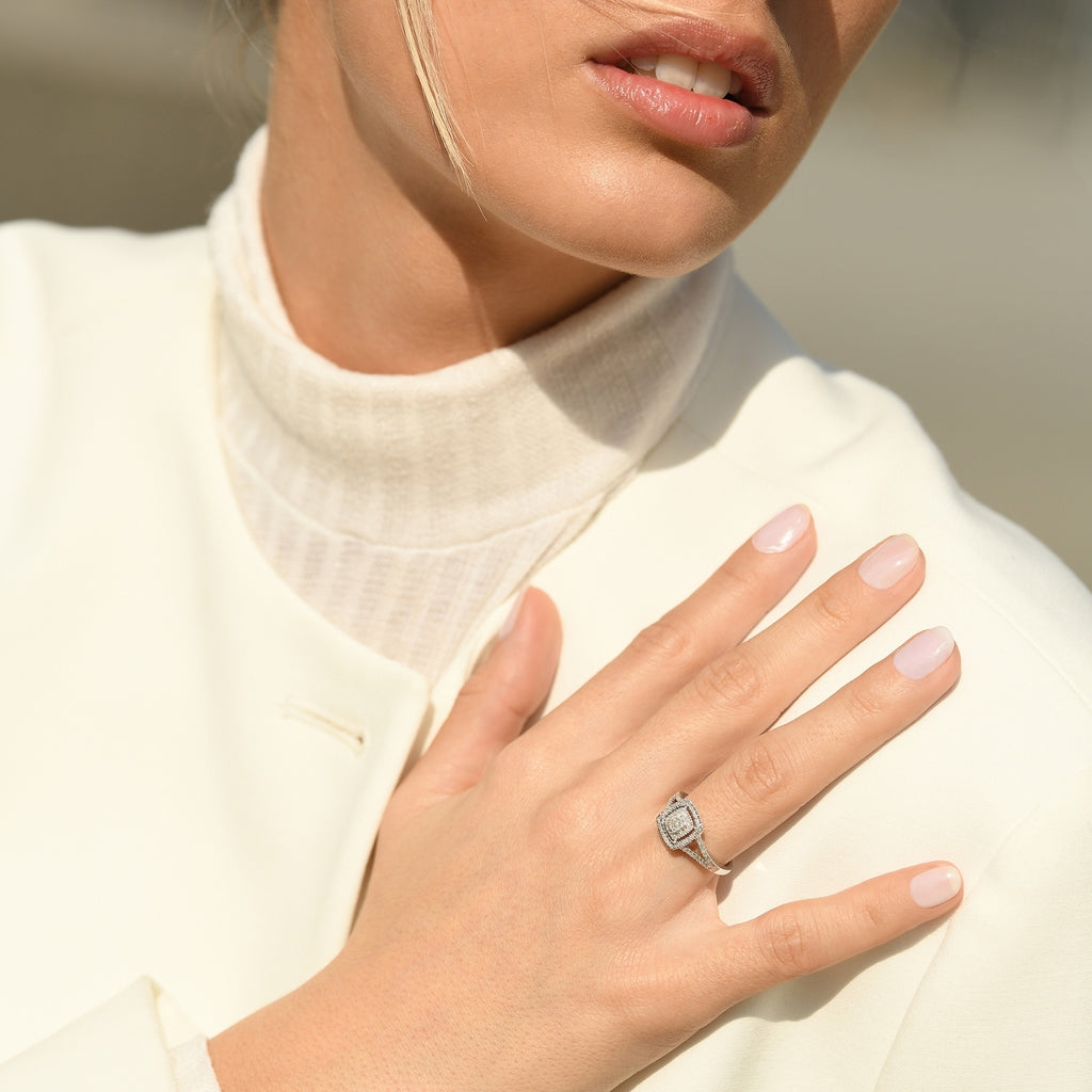 Anillo de diamantes "Rosie" 0.25/85 - Oro blanco 375/1000