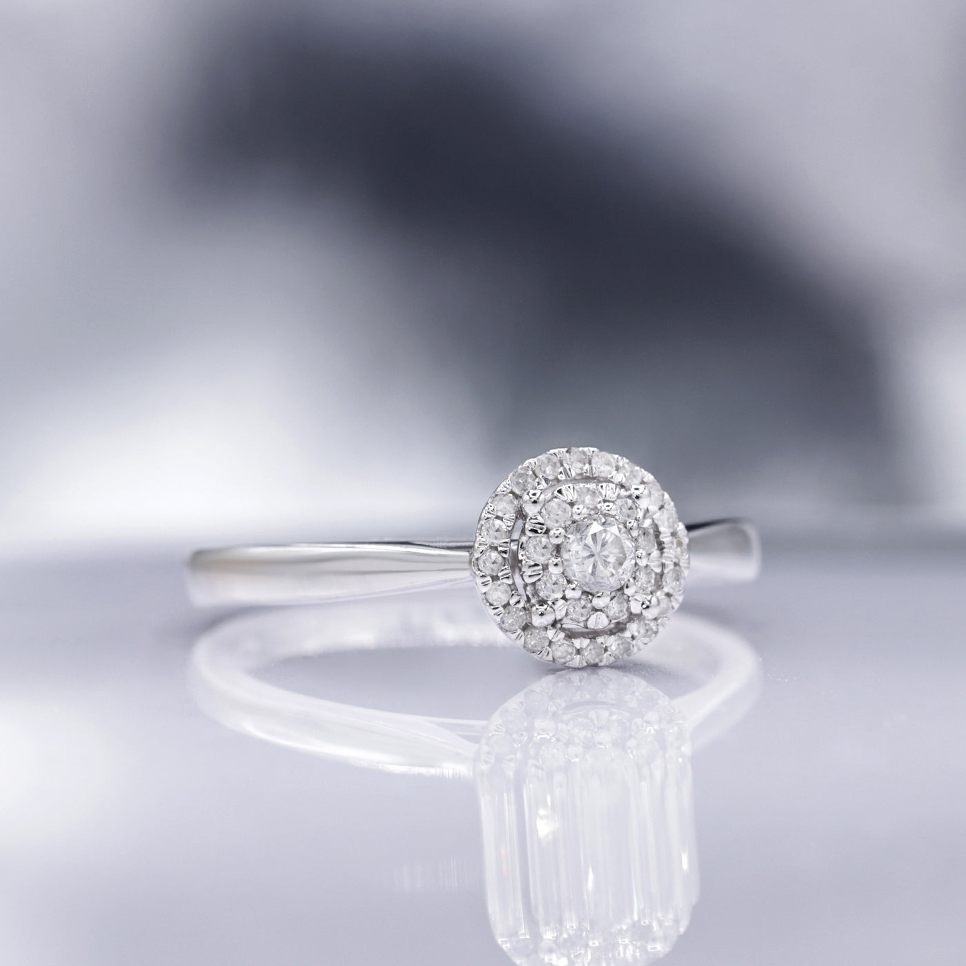 Anillo "Chamade" Diamantes 0.21/32 - Oro blanco 375/1000
