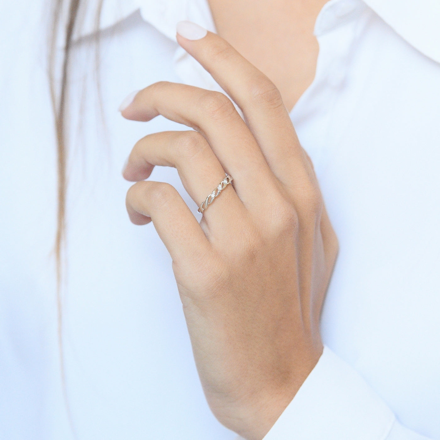 Bague "Beautiful Twist" Diamants 0,03/3 - Or Blanc 375/1000