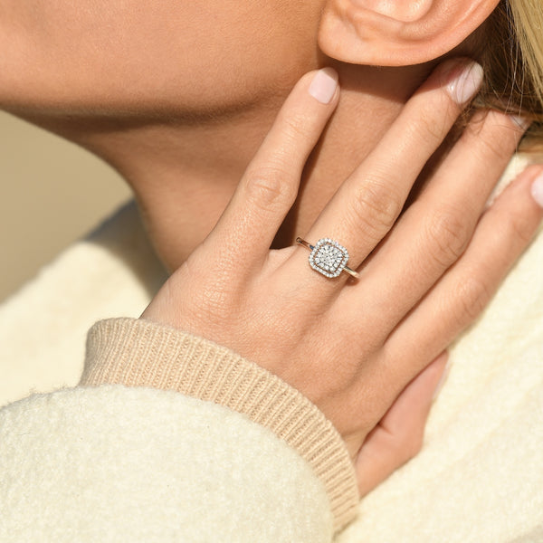 Ring "Of Love And Tenderness" D0.21/49 - 375/1000 White Gold