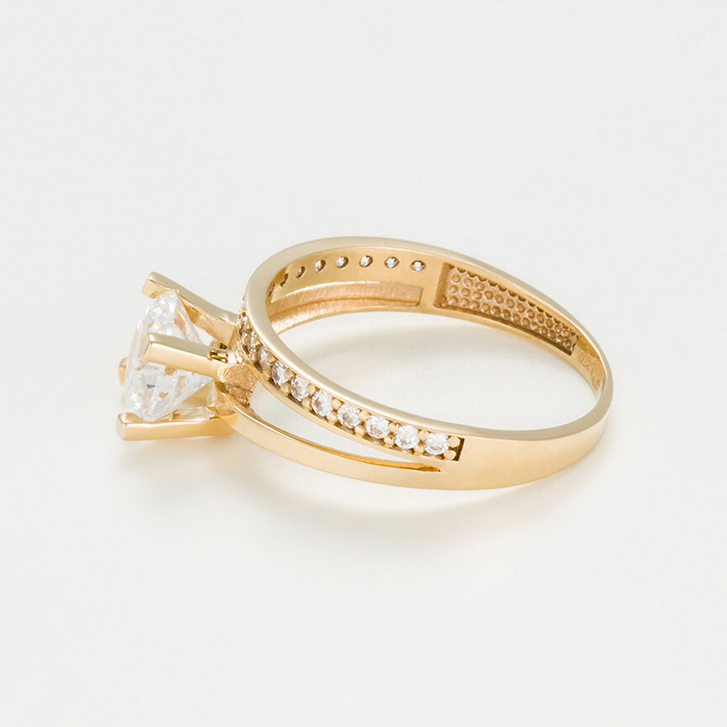 Anillo "Majestueuse" - Oro Amarillo 375/1000 y Circonio