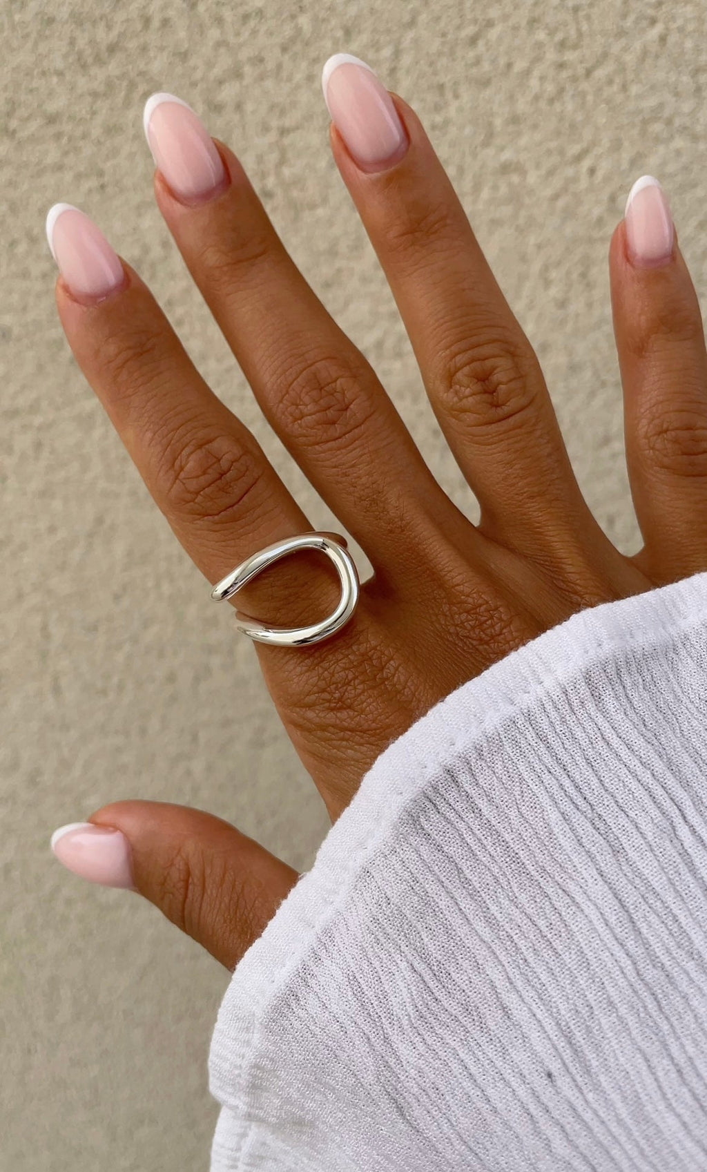 Graphic Collar Ring