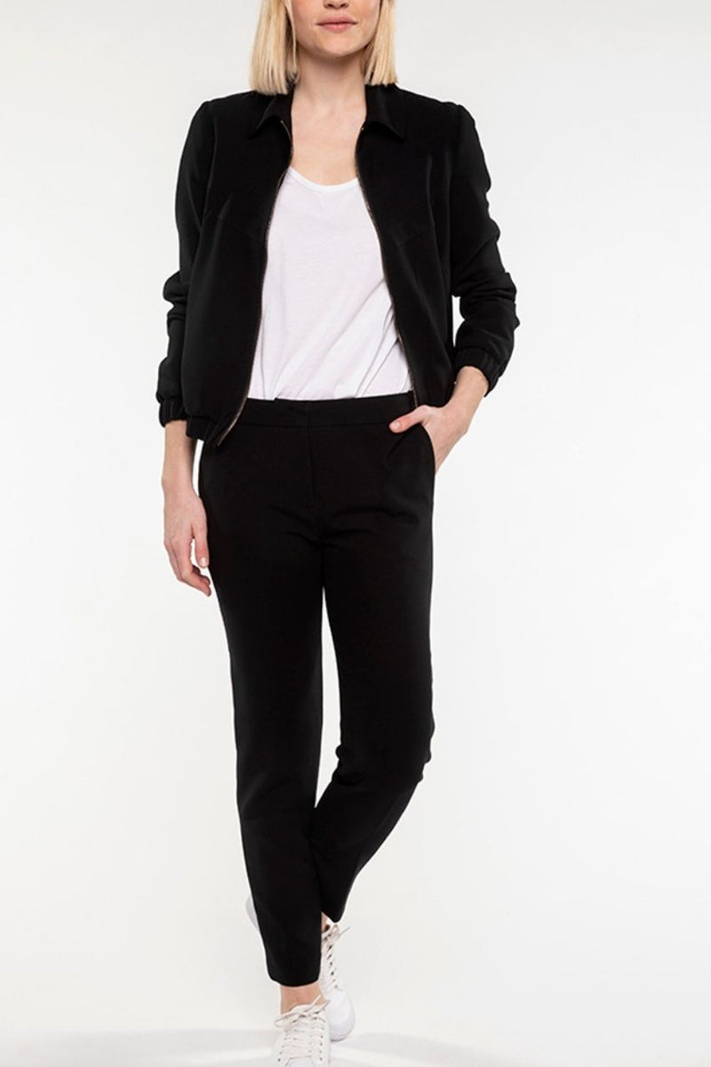 Blouson Noir En Tissu Fluide