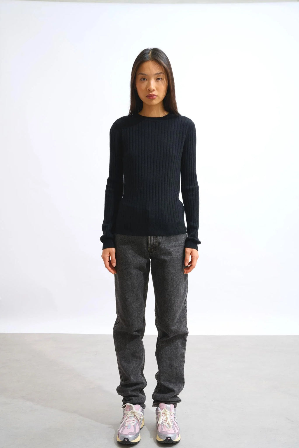 Round-Neck Jumper - Bella - Black