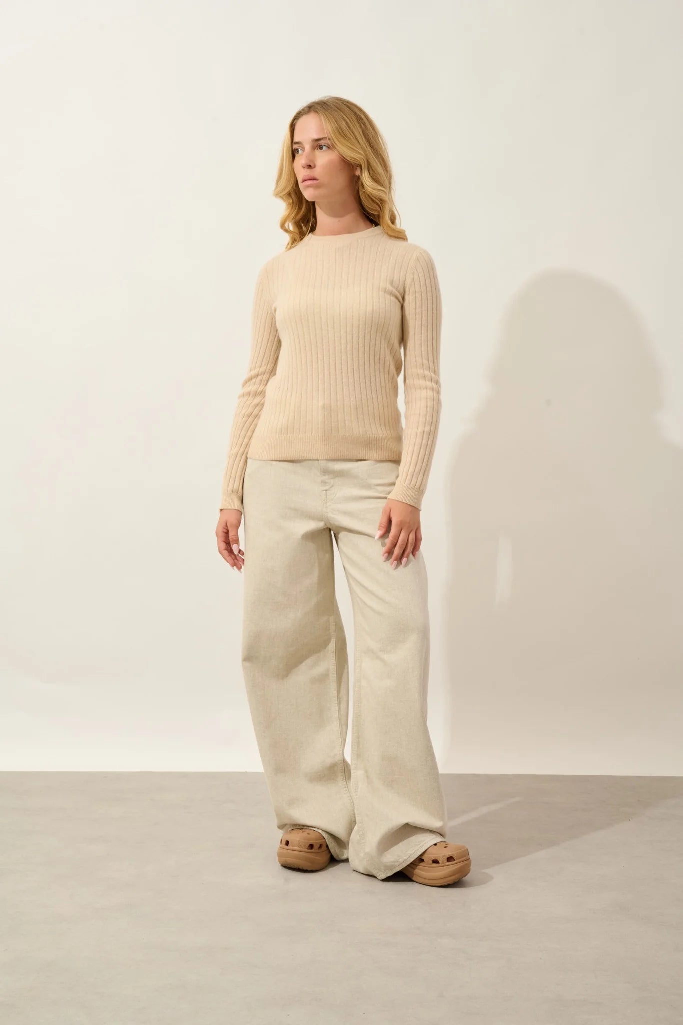 Round-Neck Jumper - Bella - Sand