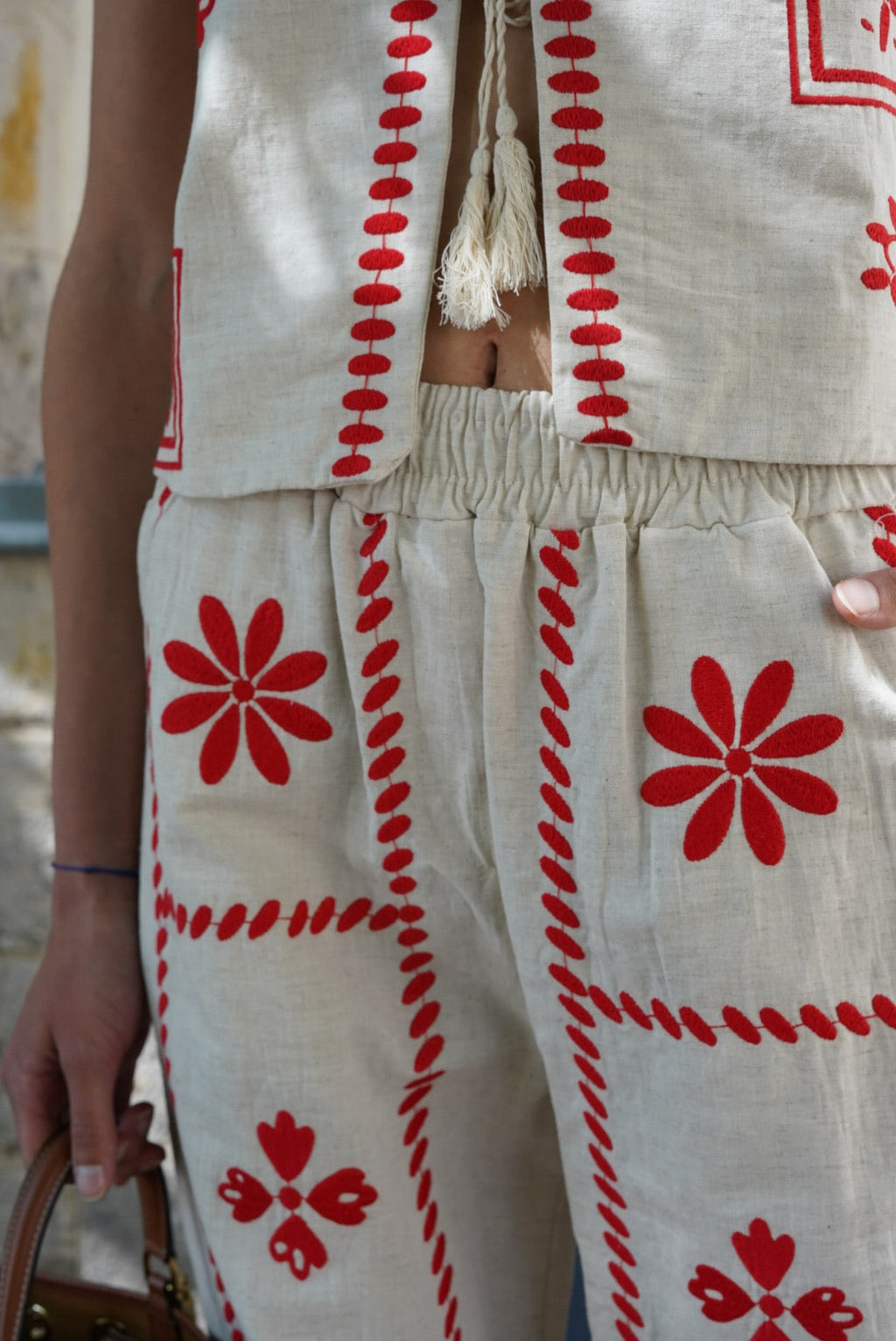Edouard Embroidery Pants Beige/Red