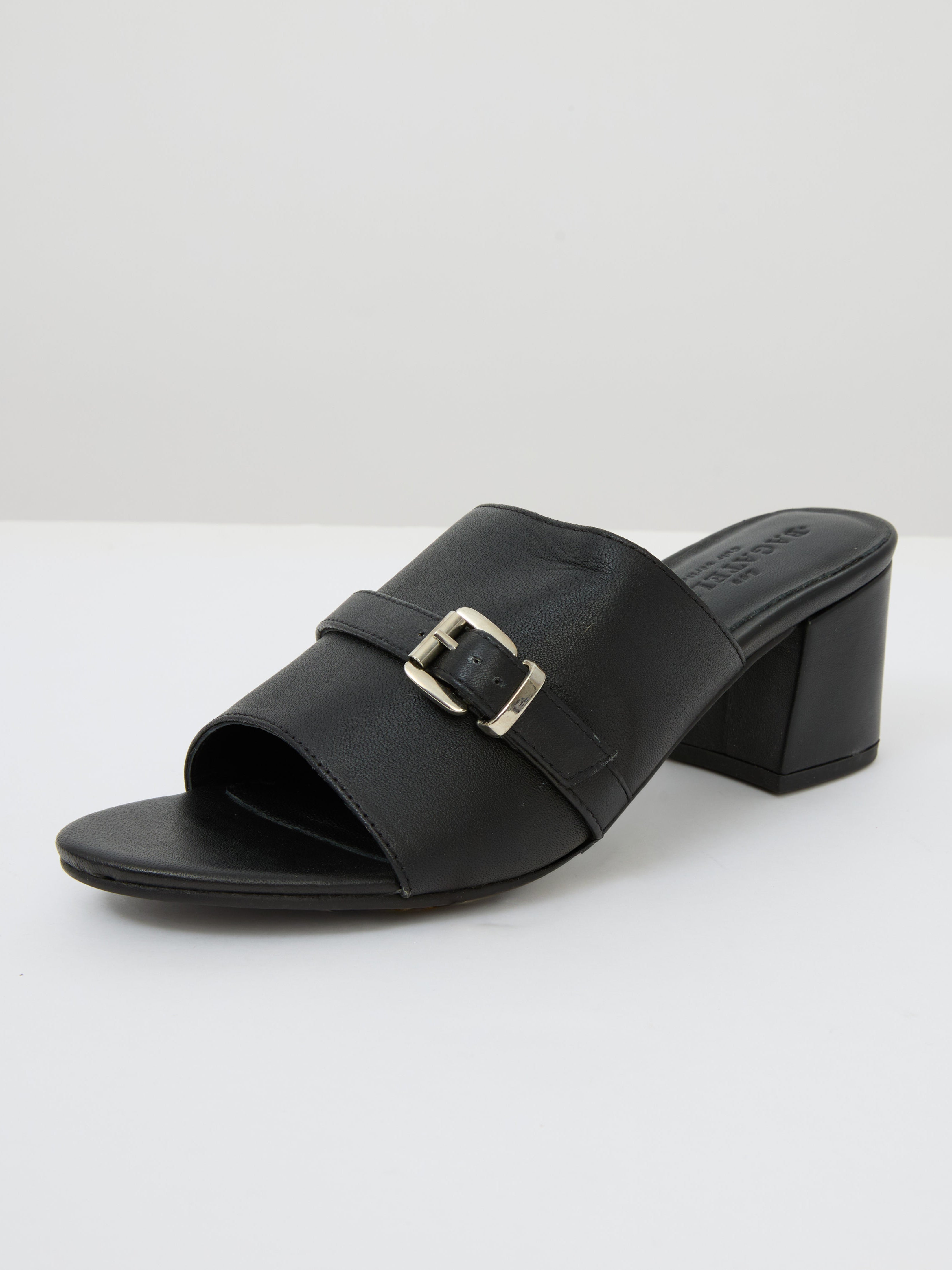 Xerra Sandals - Black