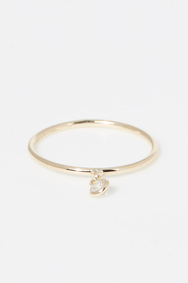 Anillo "Pierette " Oro Amarillo 375/1000 y Circonio