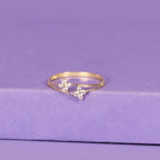"Rencontre Florale" Ring - 375/1000 Yellow Gold