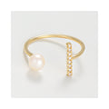 Bague "Kalaya"Or Jaune  375/1000 Et Perles Blanche