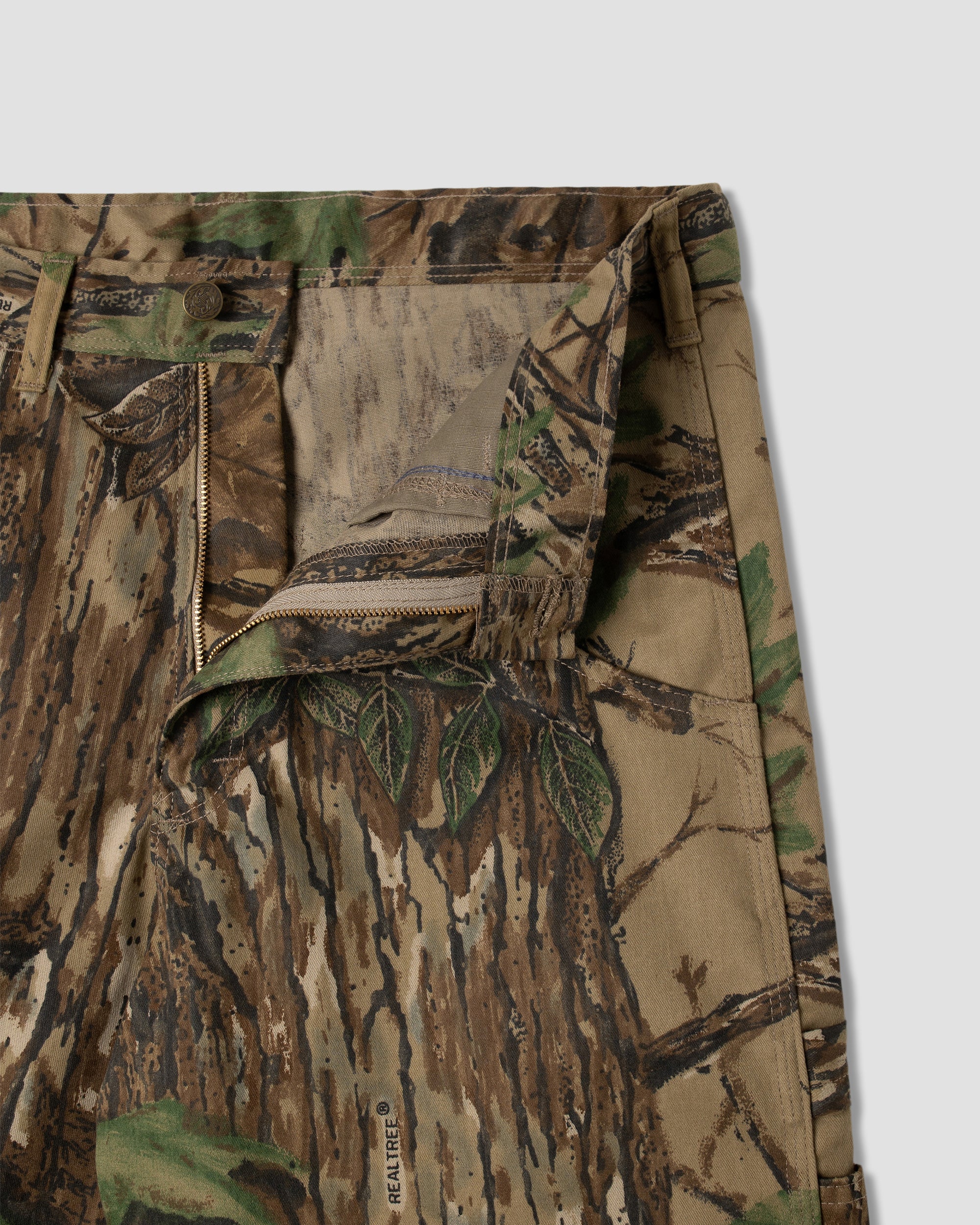 Big Job Short - Real Tree Green Camo