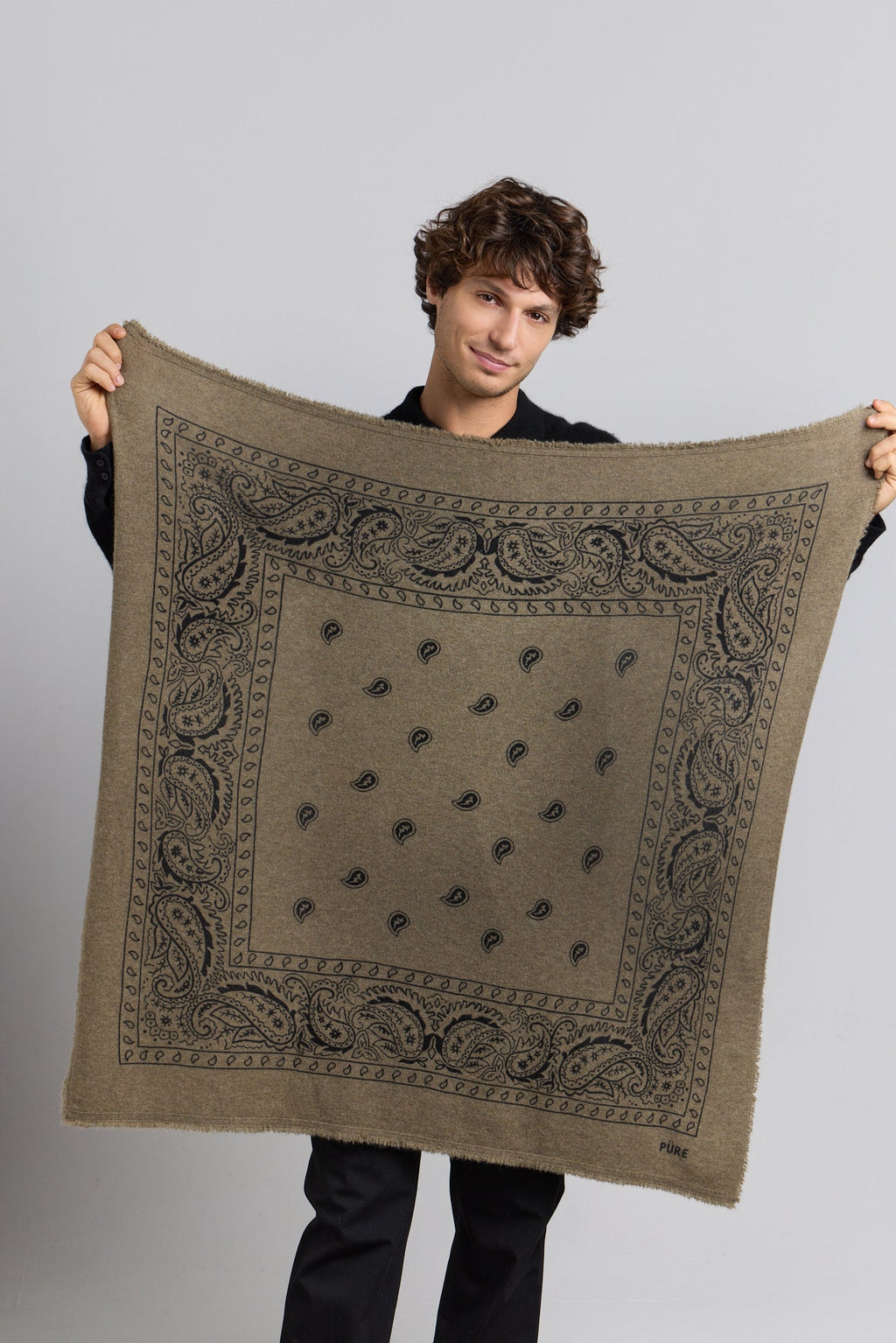 Gran Pañuelo Bandana Presley de Cachemira - Verde Caqui & Negro