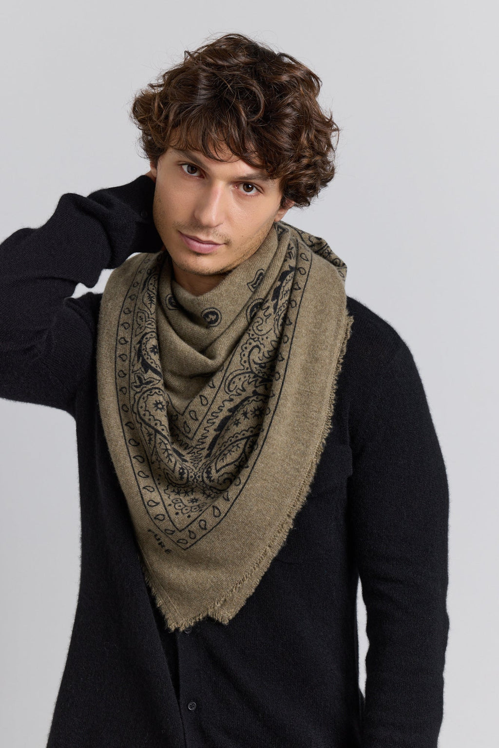 Gran Pañuelo Bandana Presley de Cachemira - Verde Caqui & Negro