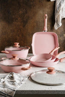 Batterie 13 Pièces. Le Design « Stonerose » Travaille En Bois Rose Naturel