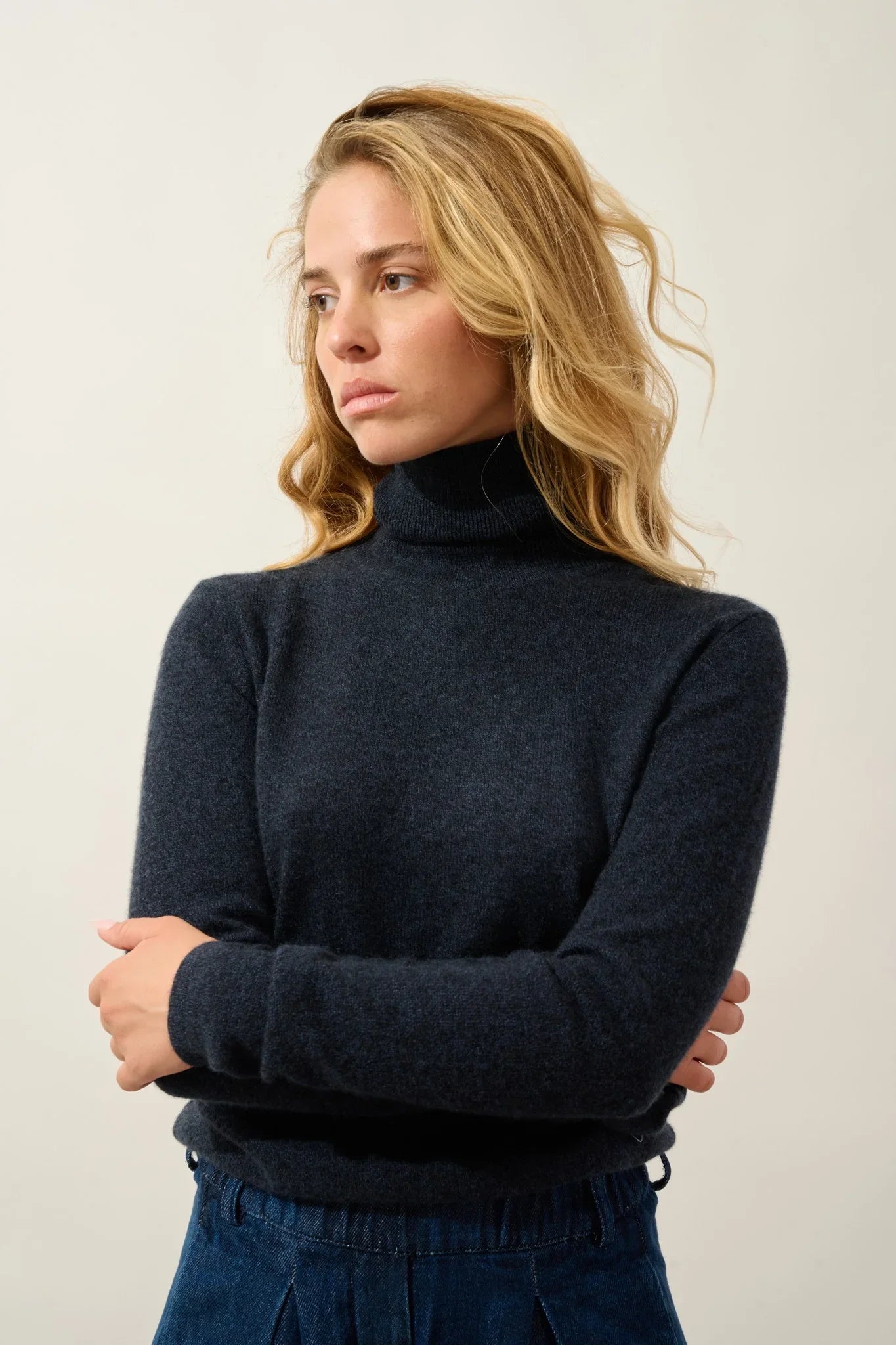 Jersey Cuello Vuelto - Bise - Negro