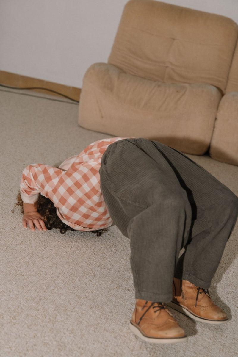 Pantalon Carrot Corderoy Taupe Foncé