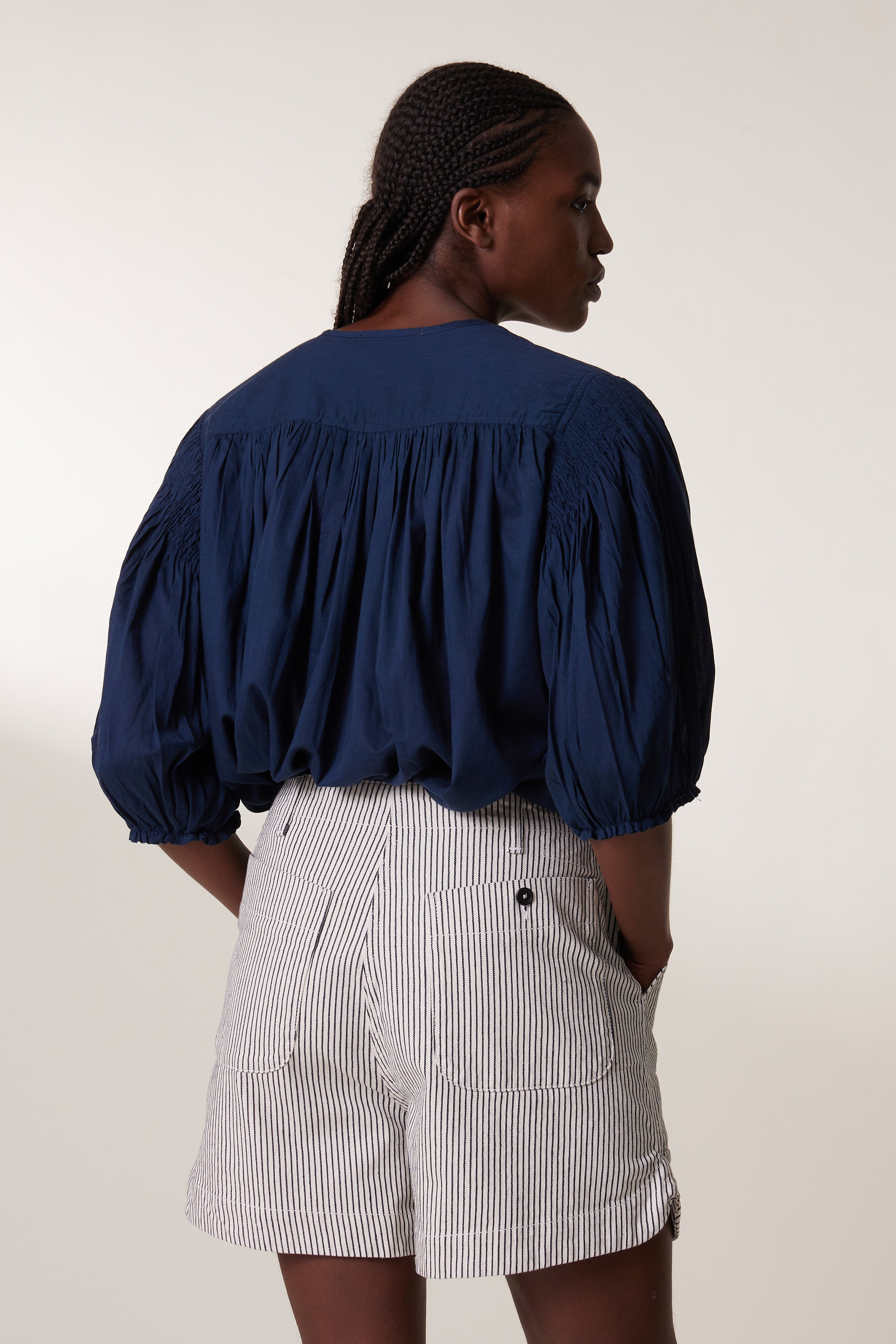 Blusa Corsoain - Black Iris