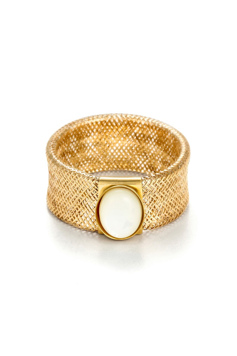 Bague " Nacre Flamboyant" Or Jaune 375/1000