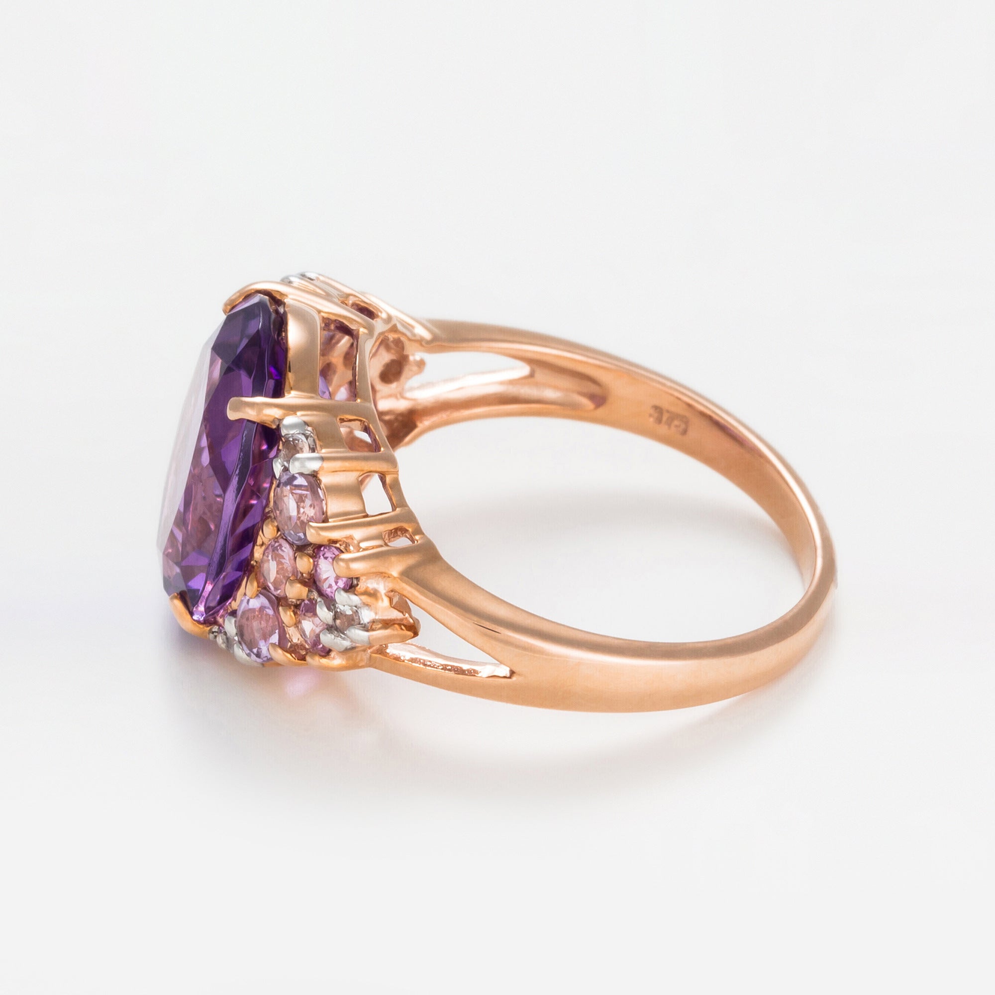 “Love Filter” Ring Ps0.36/6 A4.5/1 Ram0.24/4 Wt0.09/6