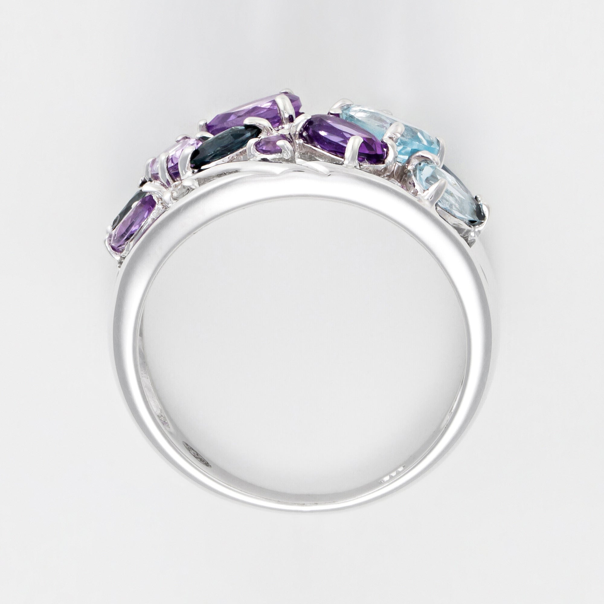 Bague "Champêtre" Diamant 0,007/1 Saphir 0,42/3 Wt 0,80/3 Améthyste 0,83/5