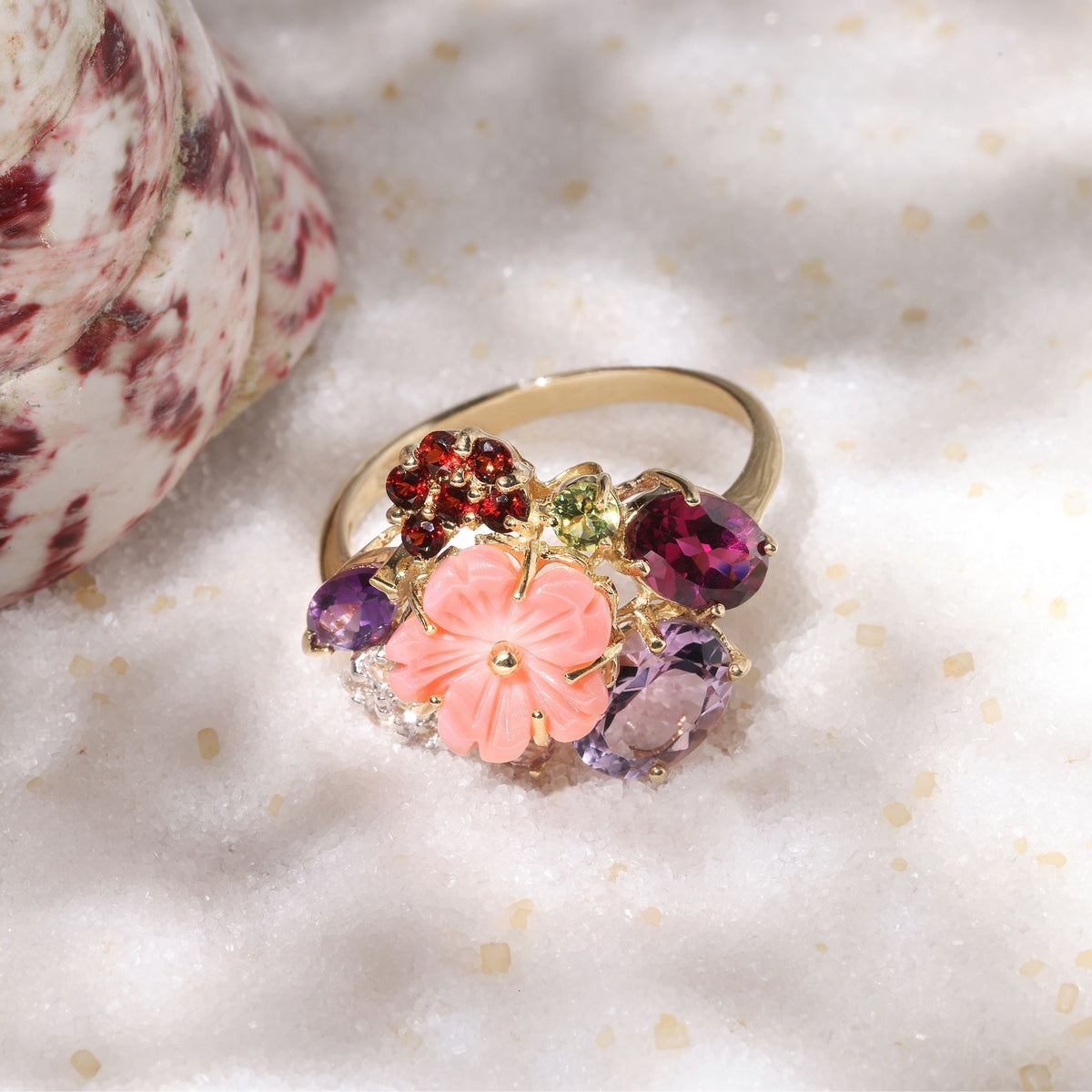 Bague "Jardin Anglais" A0,35/1 Ram1,2/2 G0,3/6 P0,13/1 Rh0,95/1 Wt0,24/6 Nacre