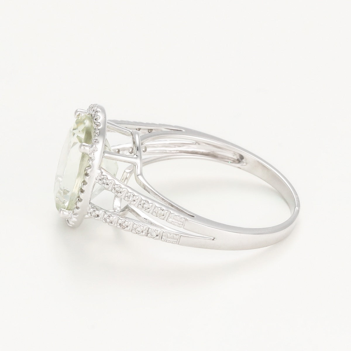 Bague "Ovale Amethyste Verte" - Or Blanc 375/1000
