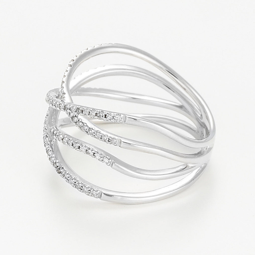"Luminous Interlacing" Ring - 375/1000 White Gold