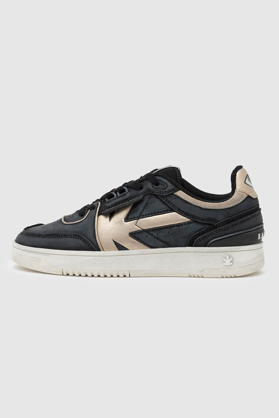 Boston Pipping Metal Sneakers - Black