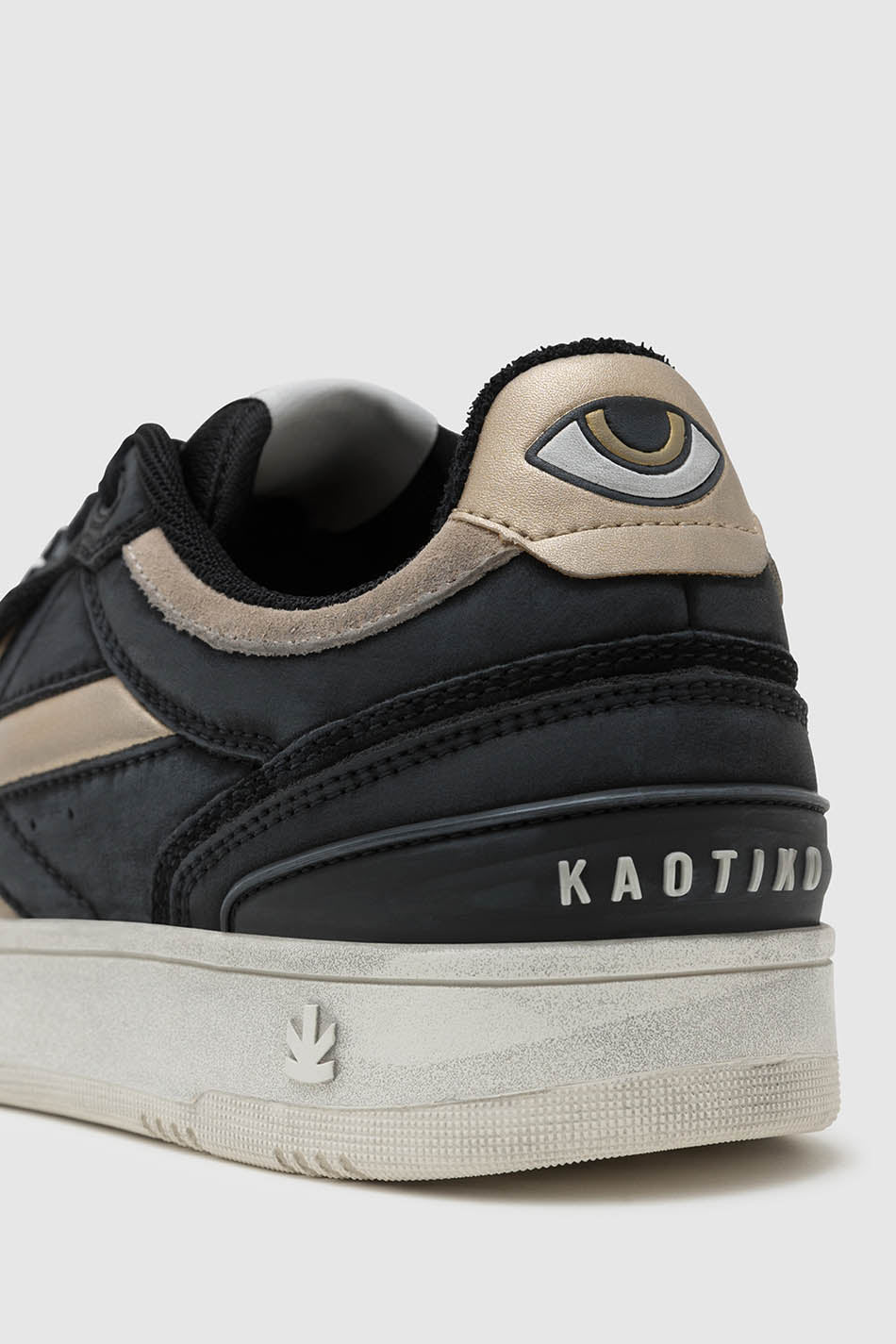 Boston Pipping Metal Sneakers - Black