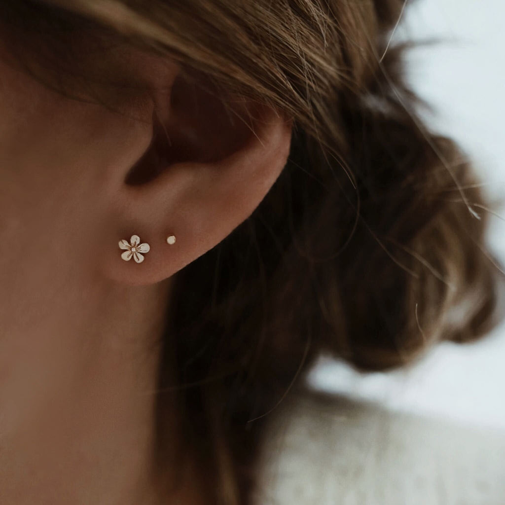Boucles D'Oreilles Lys - Doré