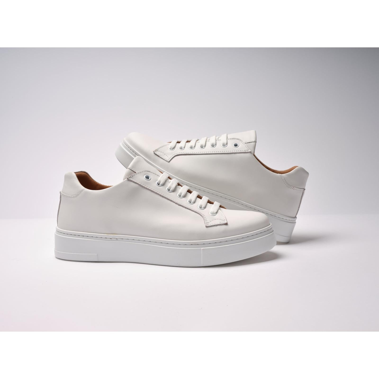 Zapatillas Con Cordones Clásicas - Blanco - Hombre