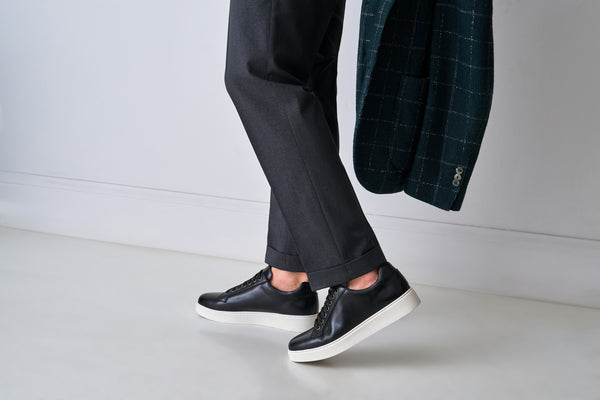Zapatillas clásicas con cordones - Negro - Hombre