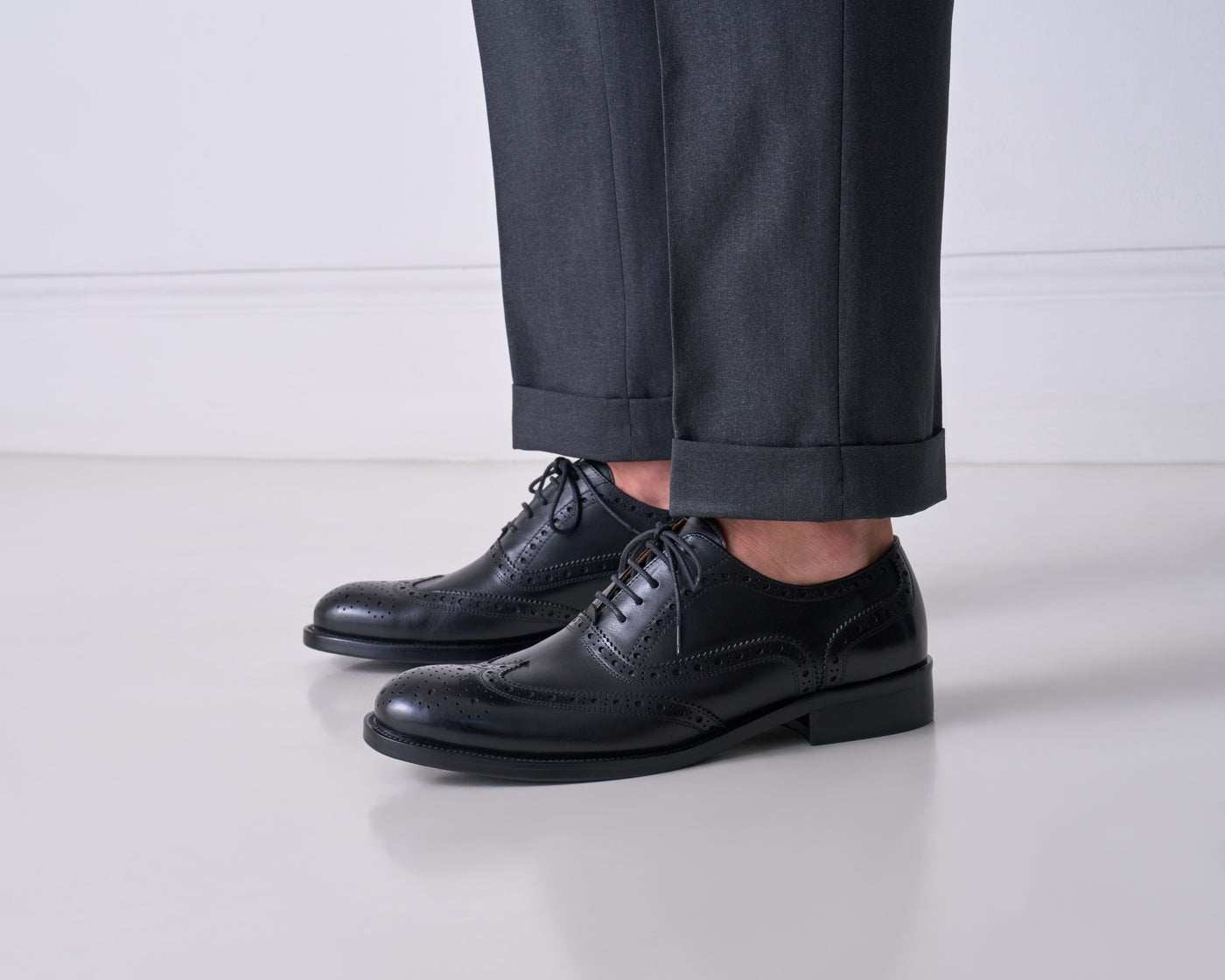 Brogue Oxfords - Black - Men