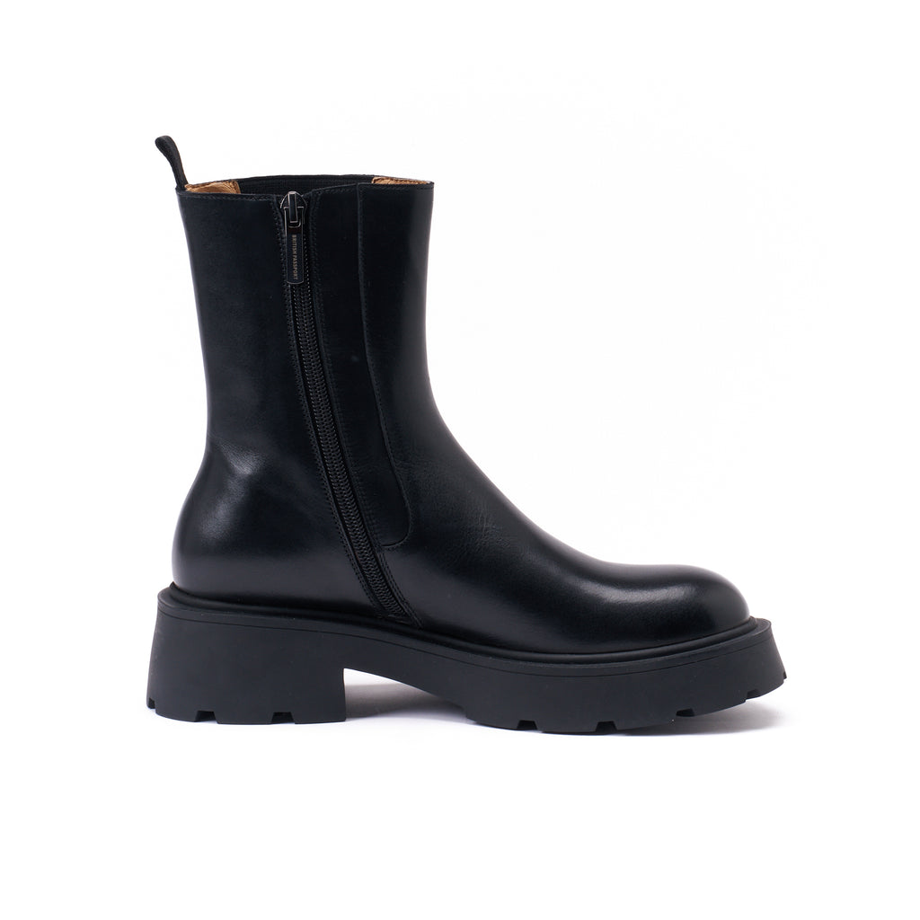 Chelsea Boots - Black - Women
