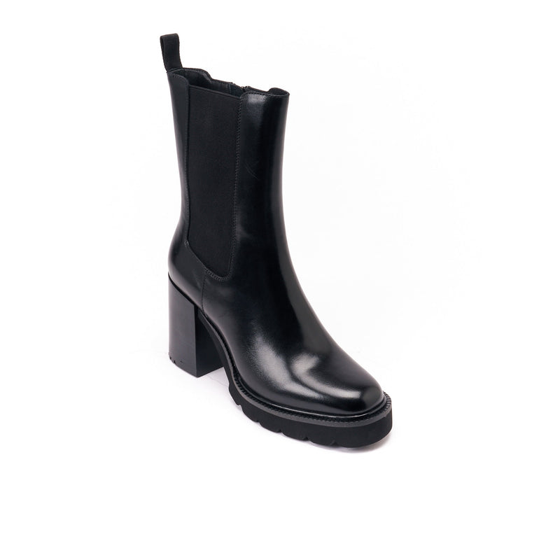 British Passport - Heeled Chelsea Boots - Black - Women
