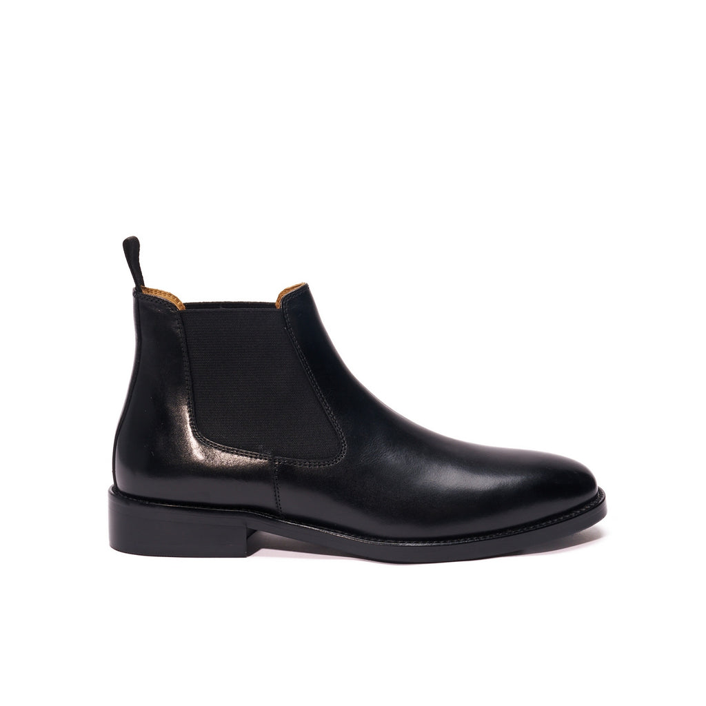 Chelsea Boots - Black - Women