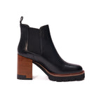 Heeled Chelsea Boots - Black - Women