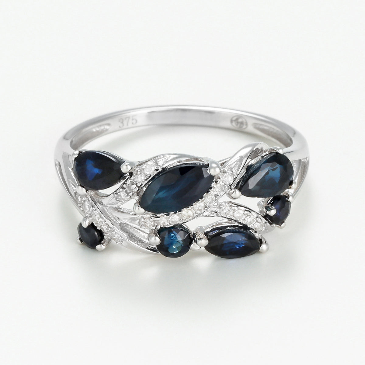 Bague "Floral Saphir" Or Blanc 375/1000