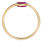“Aliyan” Red Jade Ring, 375/1000 Yellow Gold