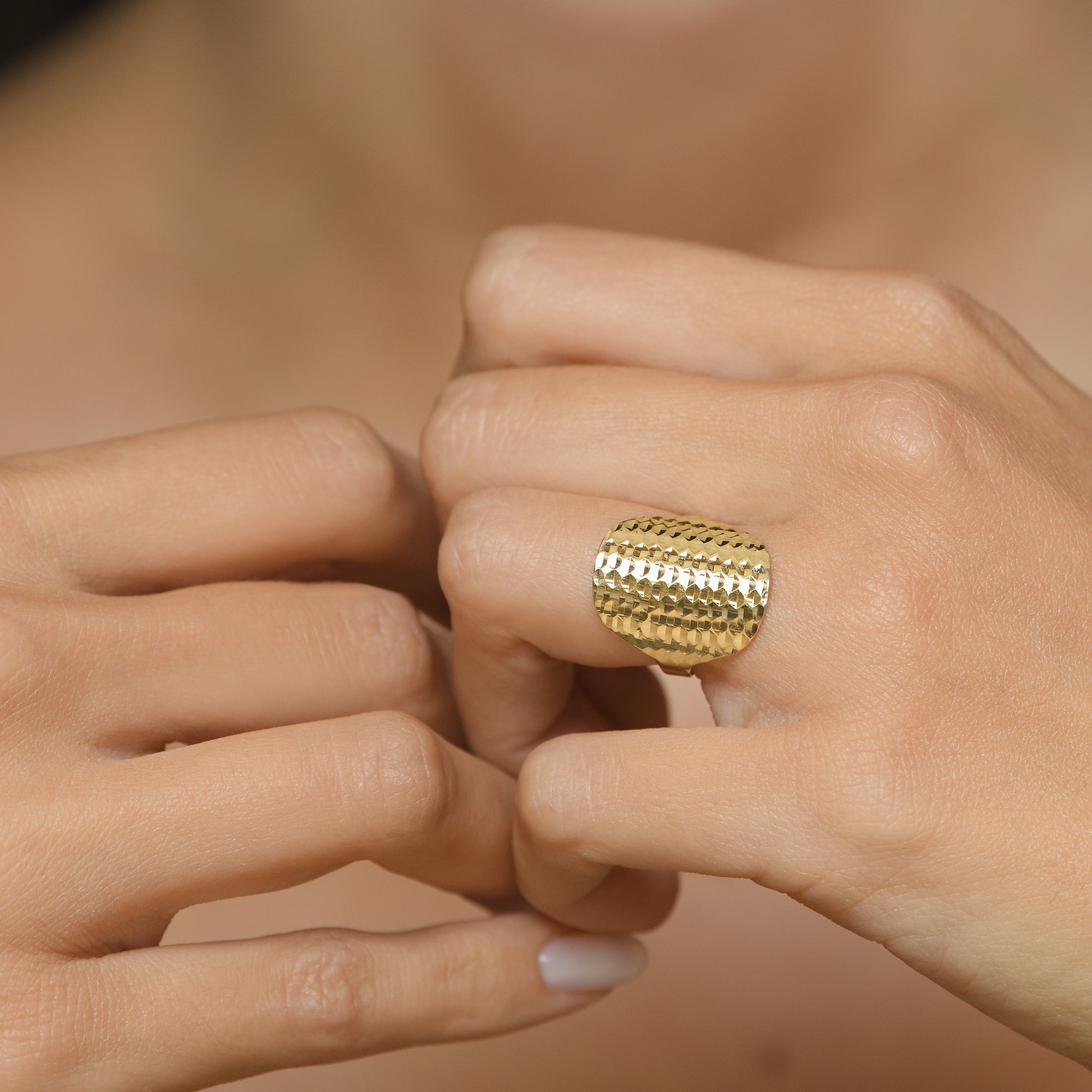 Bague "Armadillo" Or Jaune 375/1000