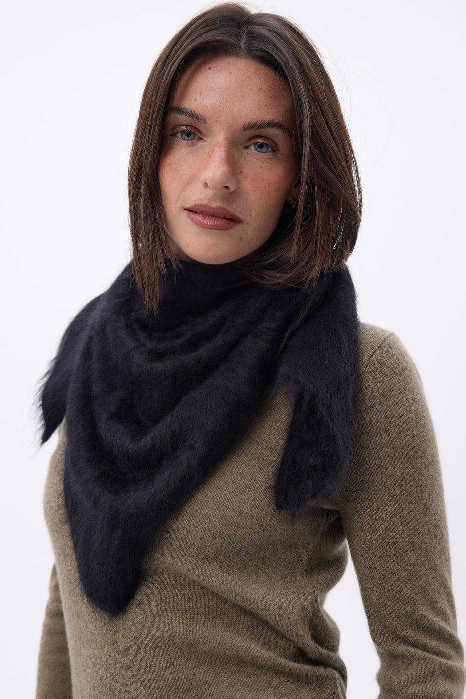 Bandana triangular oversize – cachemira cepillada Brea - negro - mujer