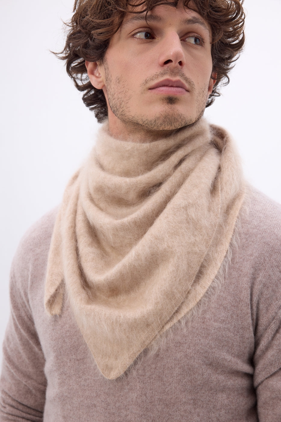 Brea Oversized Triangle Bandana – Brushed Cashmere - Cream Beige - Men