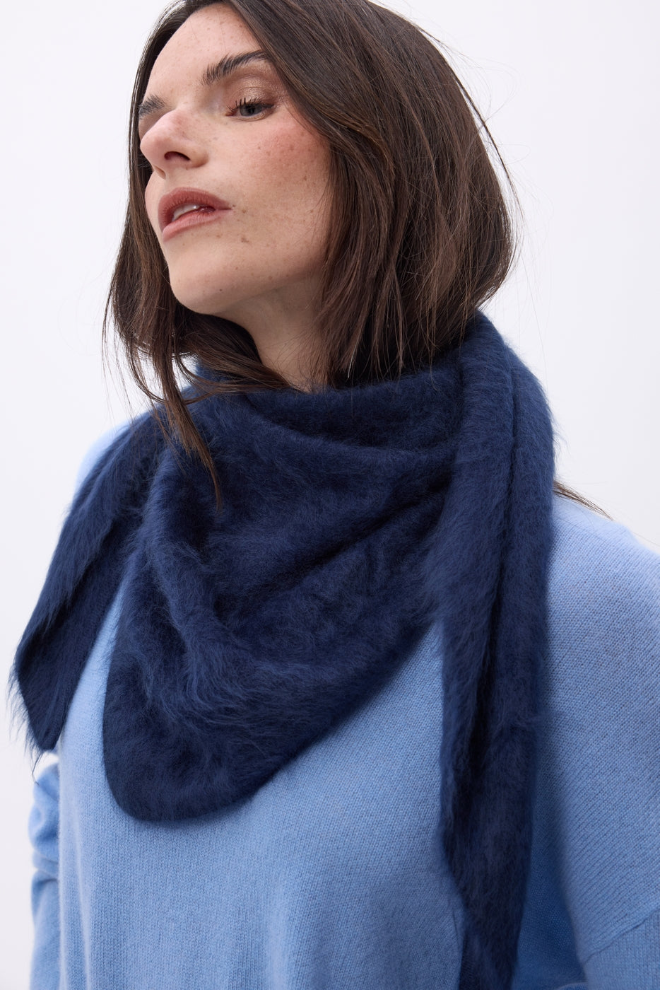 Oversize Triangle Bandana – Brushed Cashmere Brea - Navy Blue - Women
