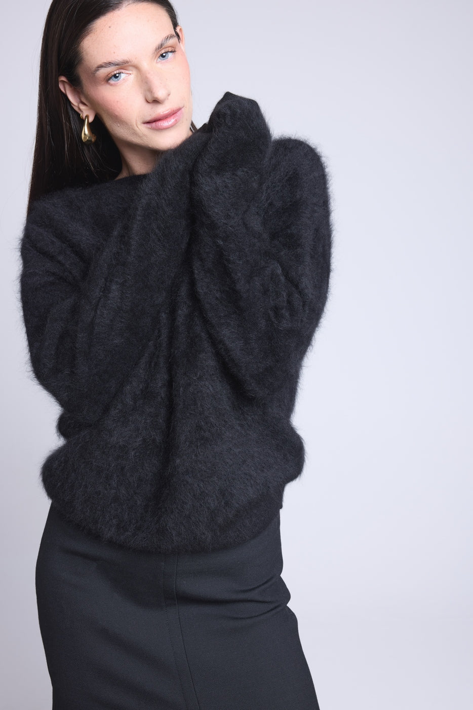Oversized Brushed Cashmere Jumper Brushy - Black - Women