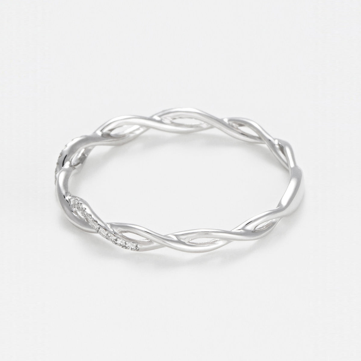 Bague "Entortillement" Diamant 0,06Cts/29
