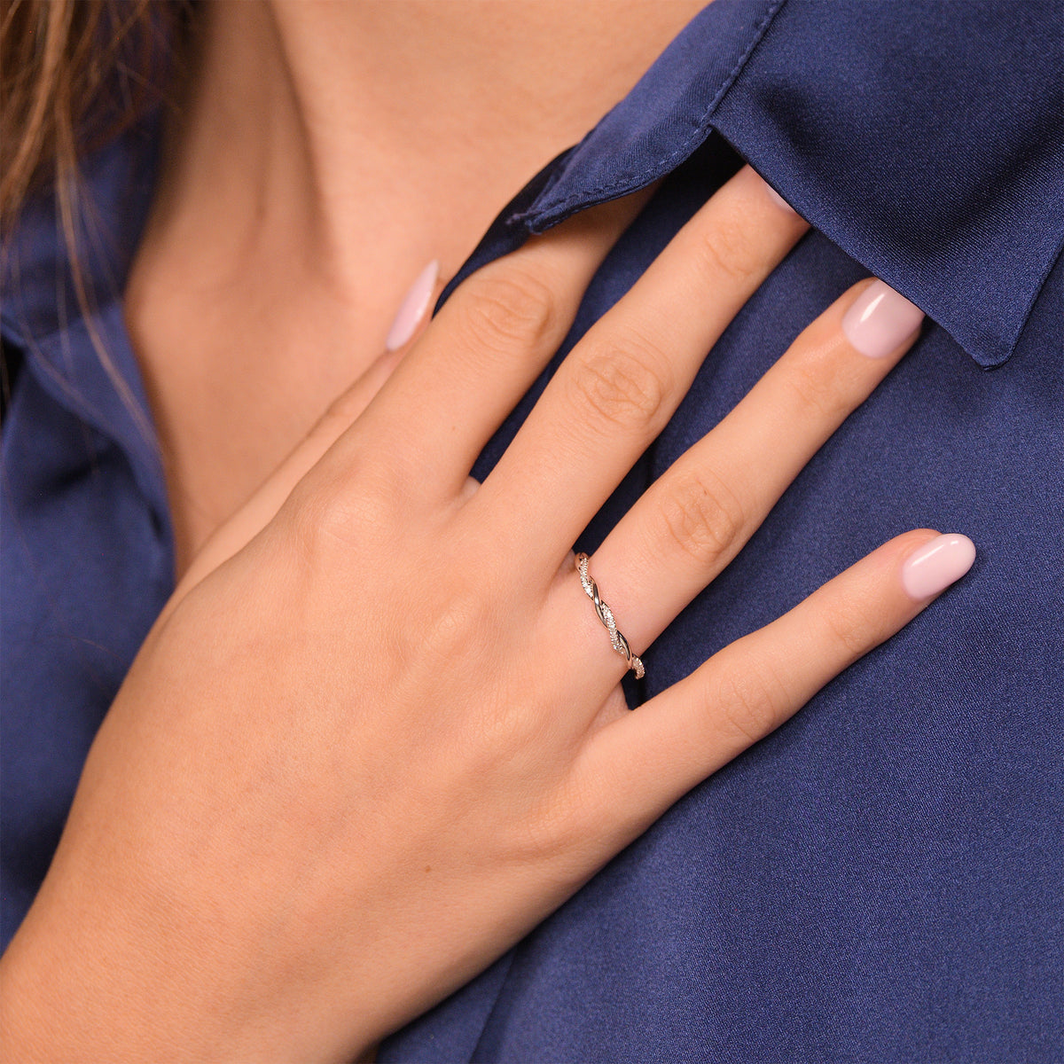 Bague "Entortillement" Diamant 0,06Cts/29
