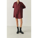 Vestido corto holgado con cuello abotonado - Cardinal - Mujer